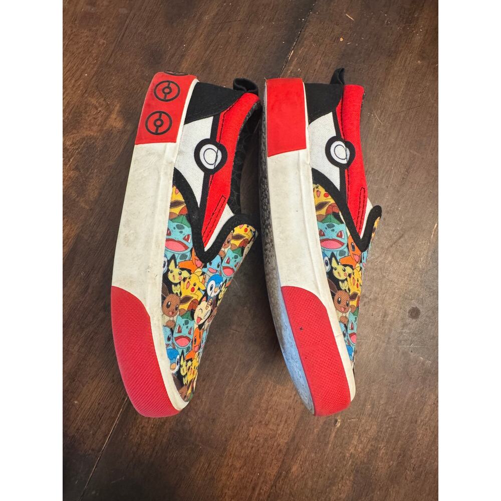 Ground Up Pokemon slip on sneakers kids size 1 red black and white - Picture 2 of 5